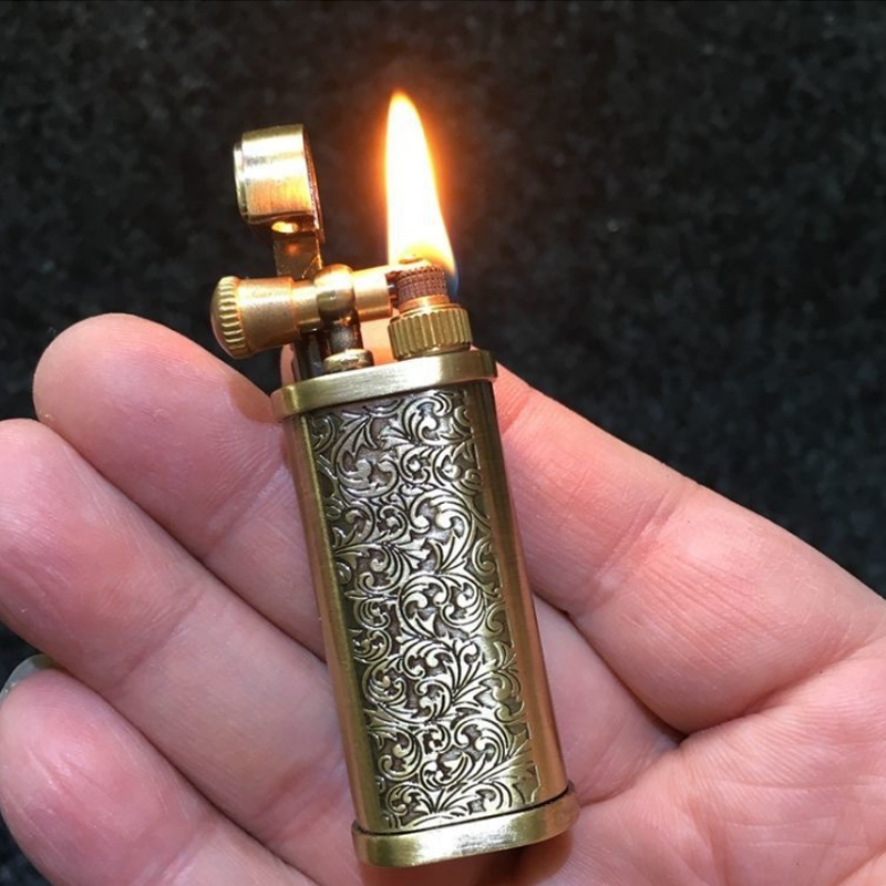 Zapalniczka na płomień naftowy – Fire Starting Kit recenzja i cena